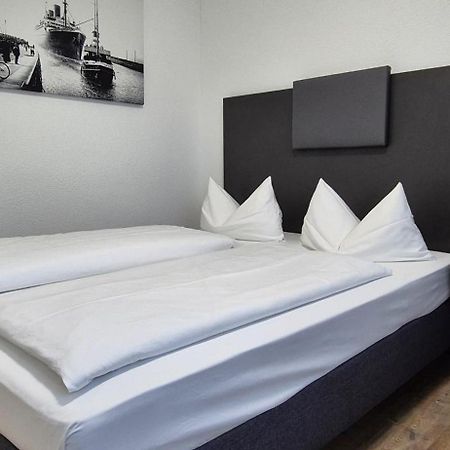 Melvi Hotel Göppingen Esterno foto