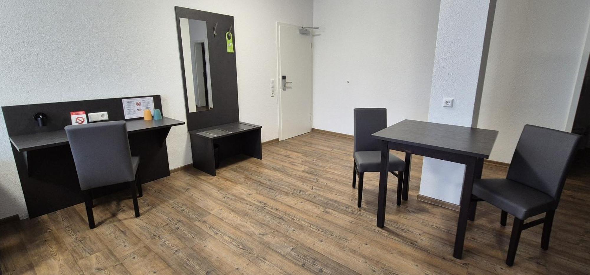 Melvi Hotel Göppingen Esterno foto