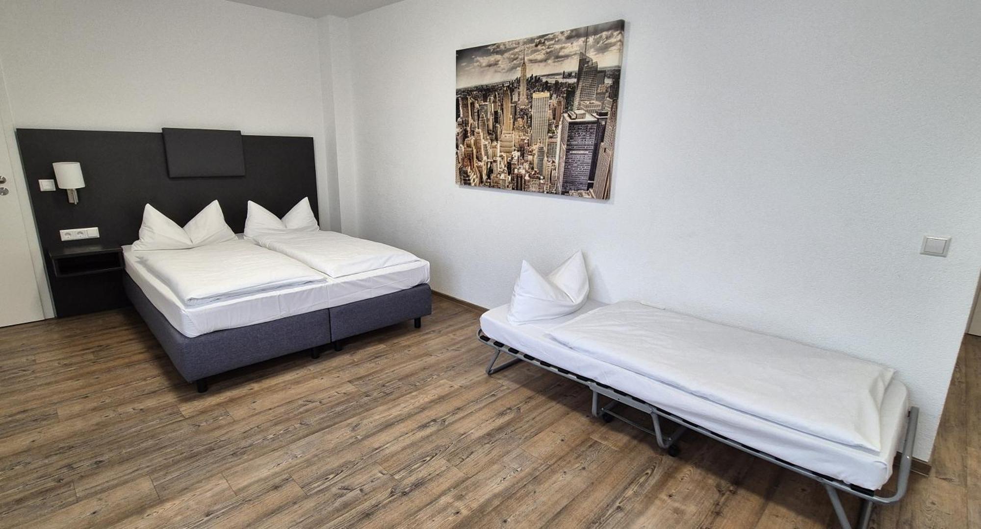 Melvi Hotel Göppingen Esterno foto