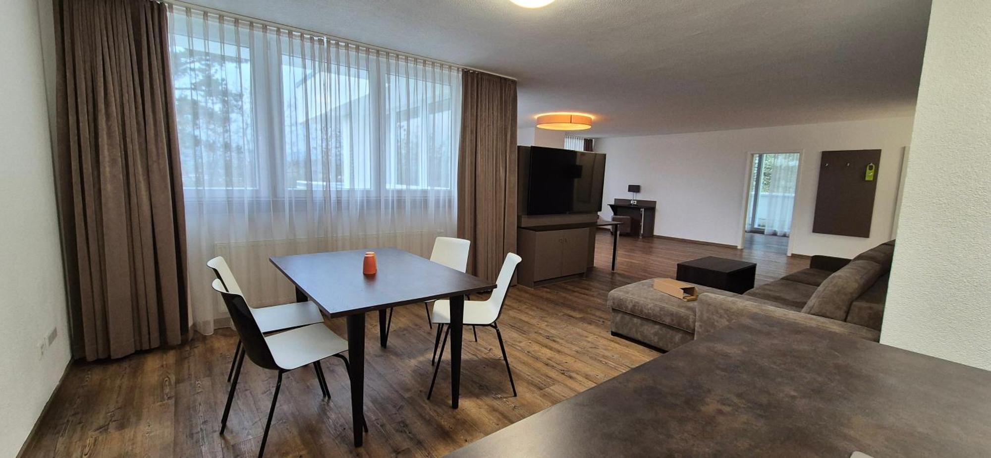 Melvi Hotel Göppingen Esterno foto